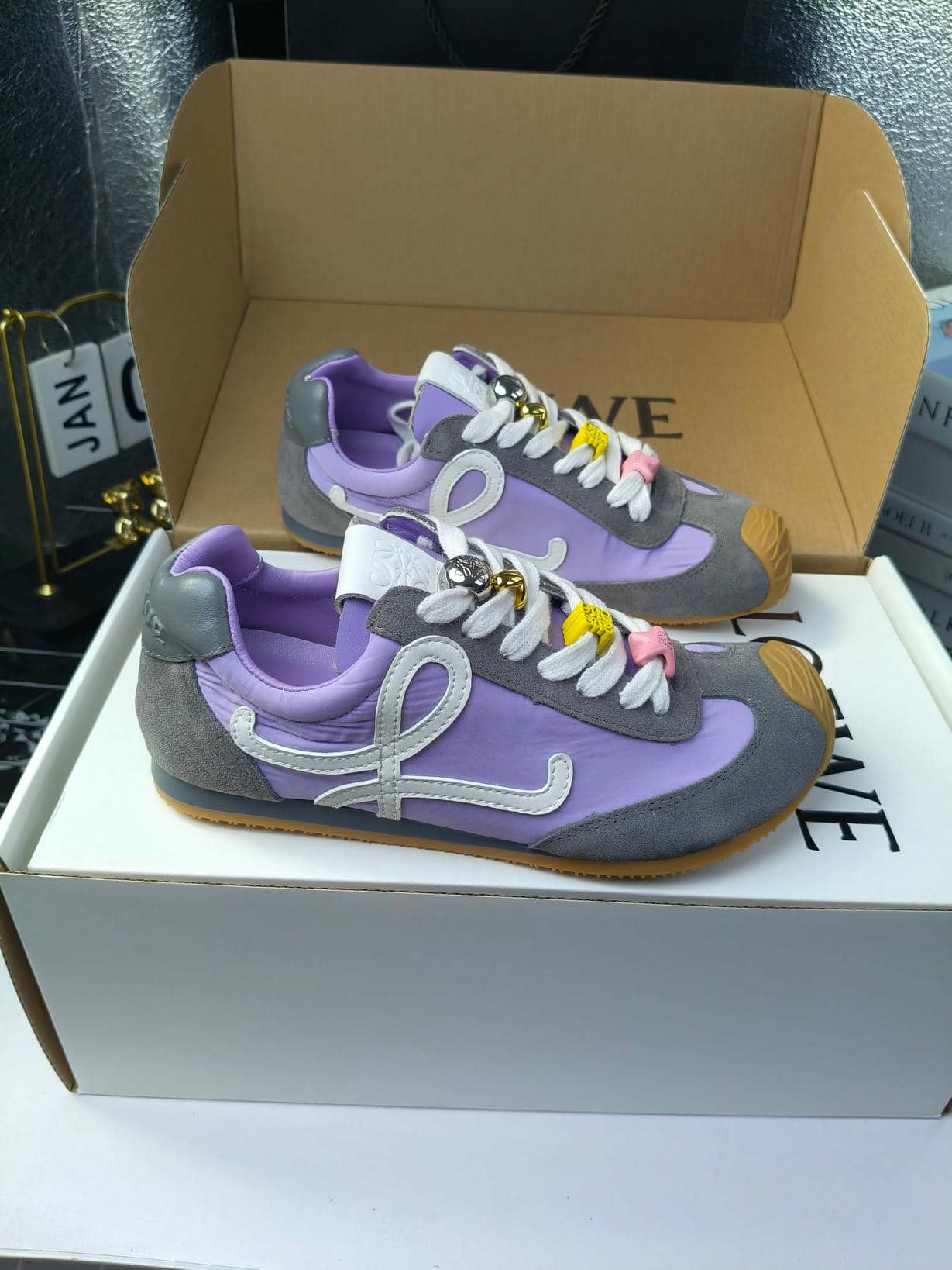 Loewe classic Sneaker 2-0013